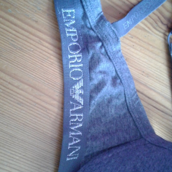 Emporio Armani Bra size 34D 75D - Picture 4 of 4